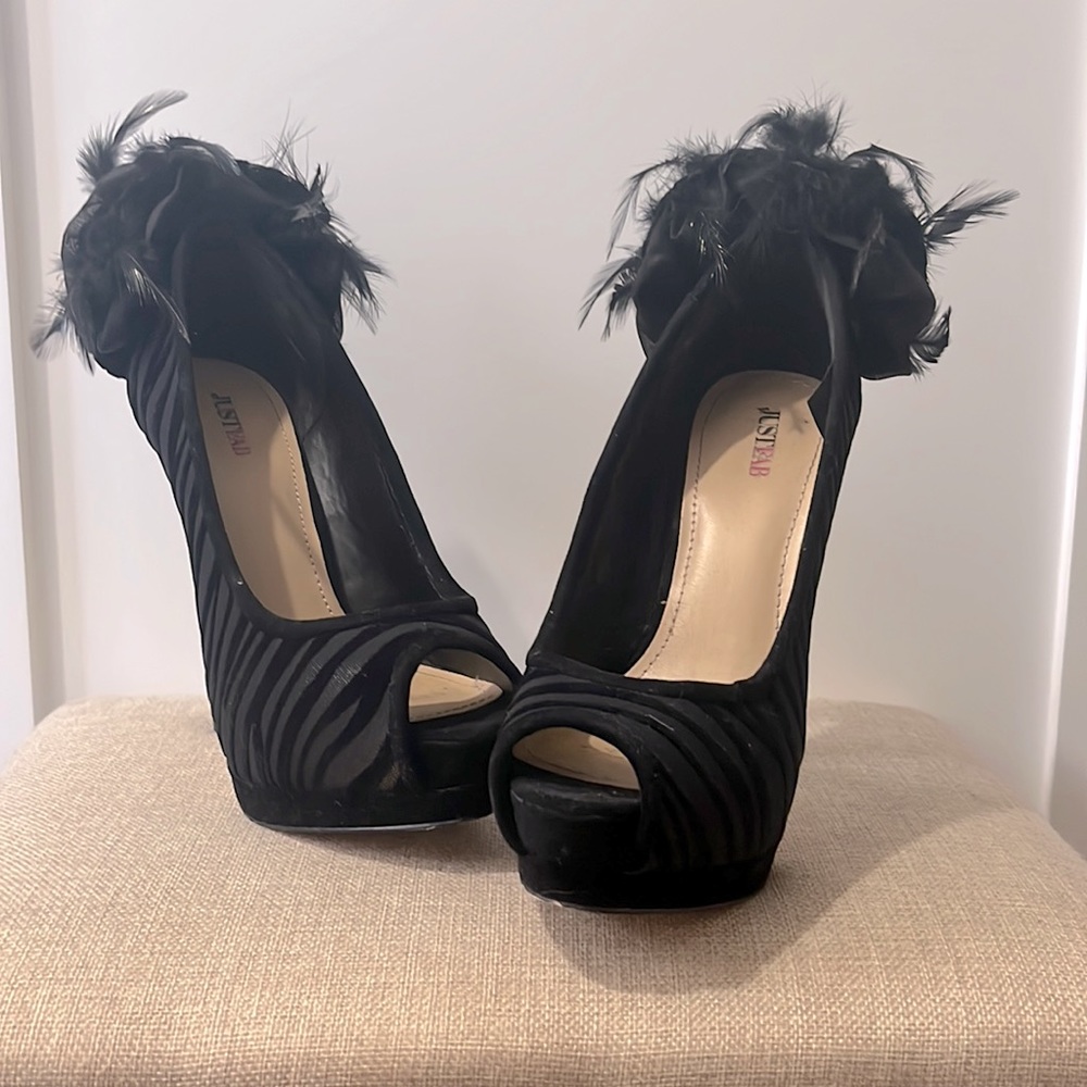 Black zebra stripe 6 in heels